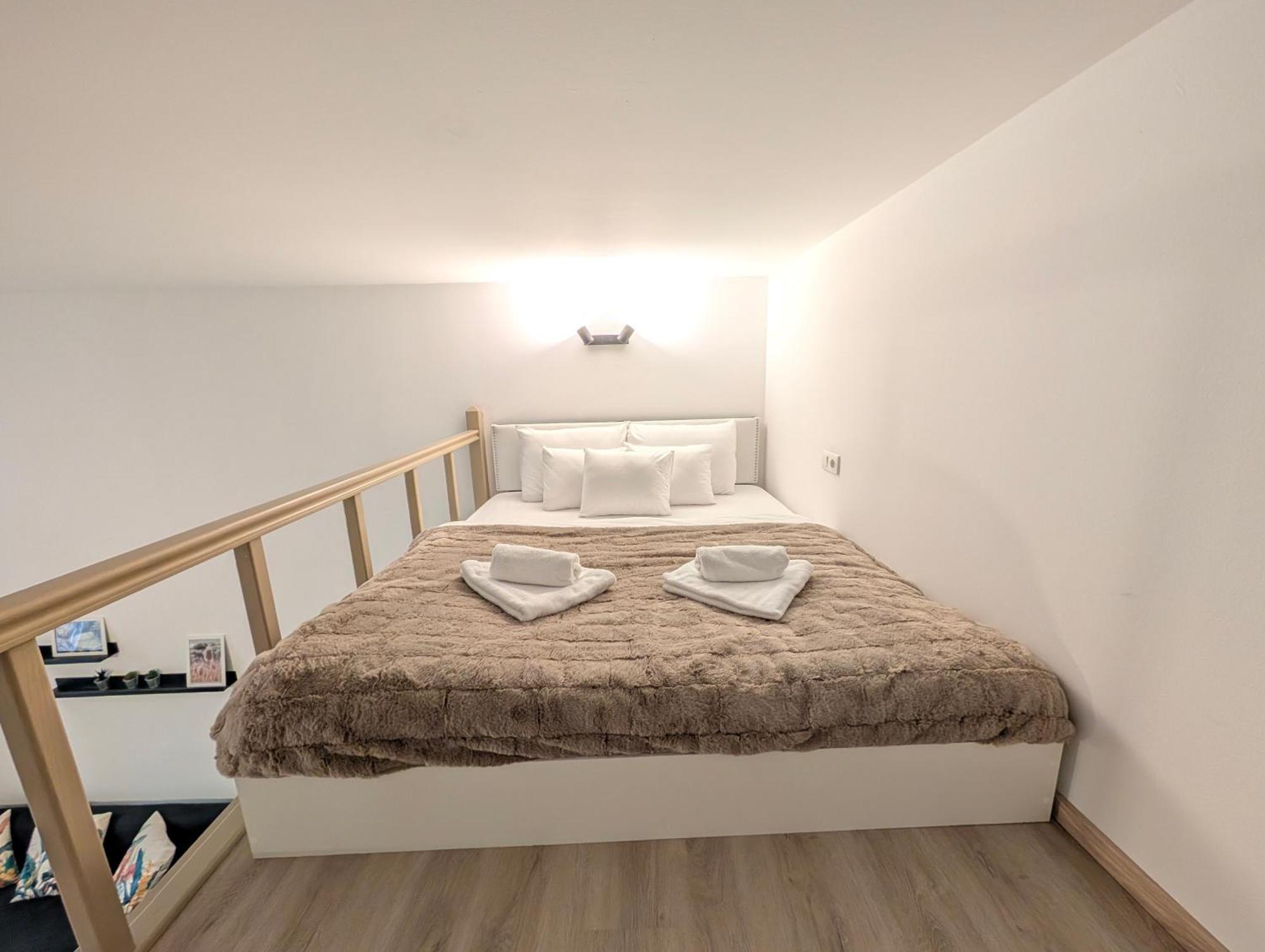 Rumbach 1 Apartment