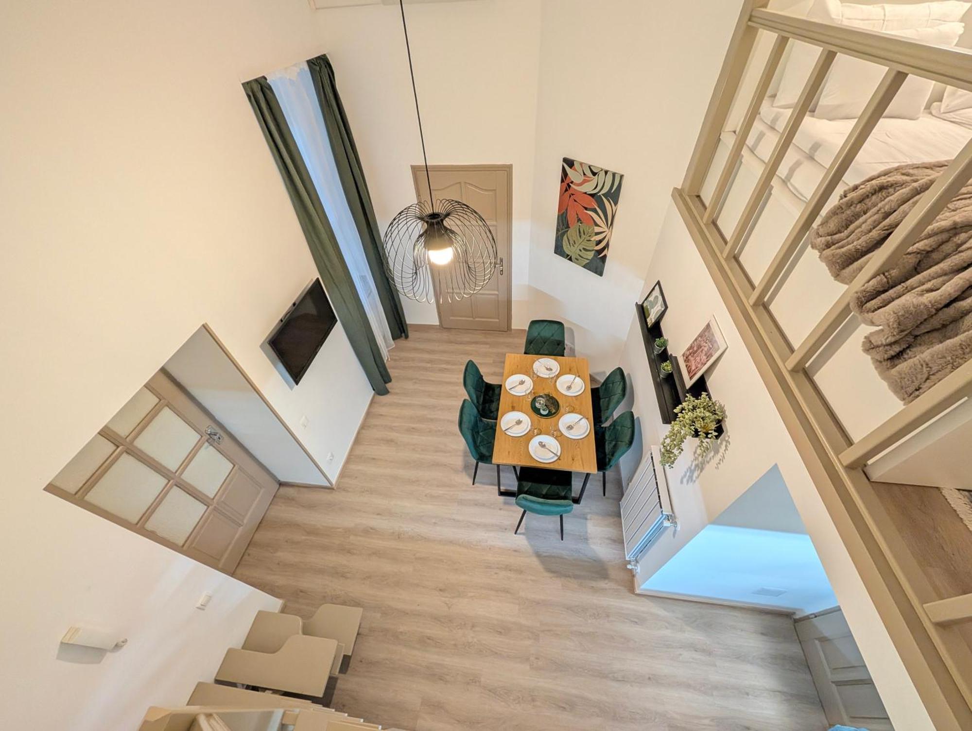Apartment Rumbach 1 *